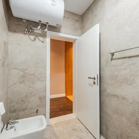 Apartment Moskat By