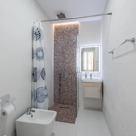 Moskat By Apartment