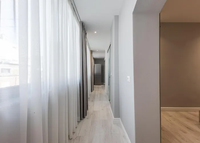 Moskat By * ティラナ